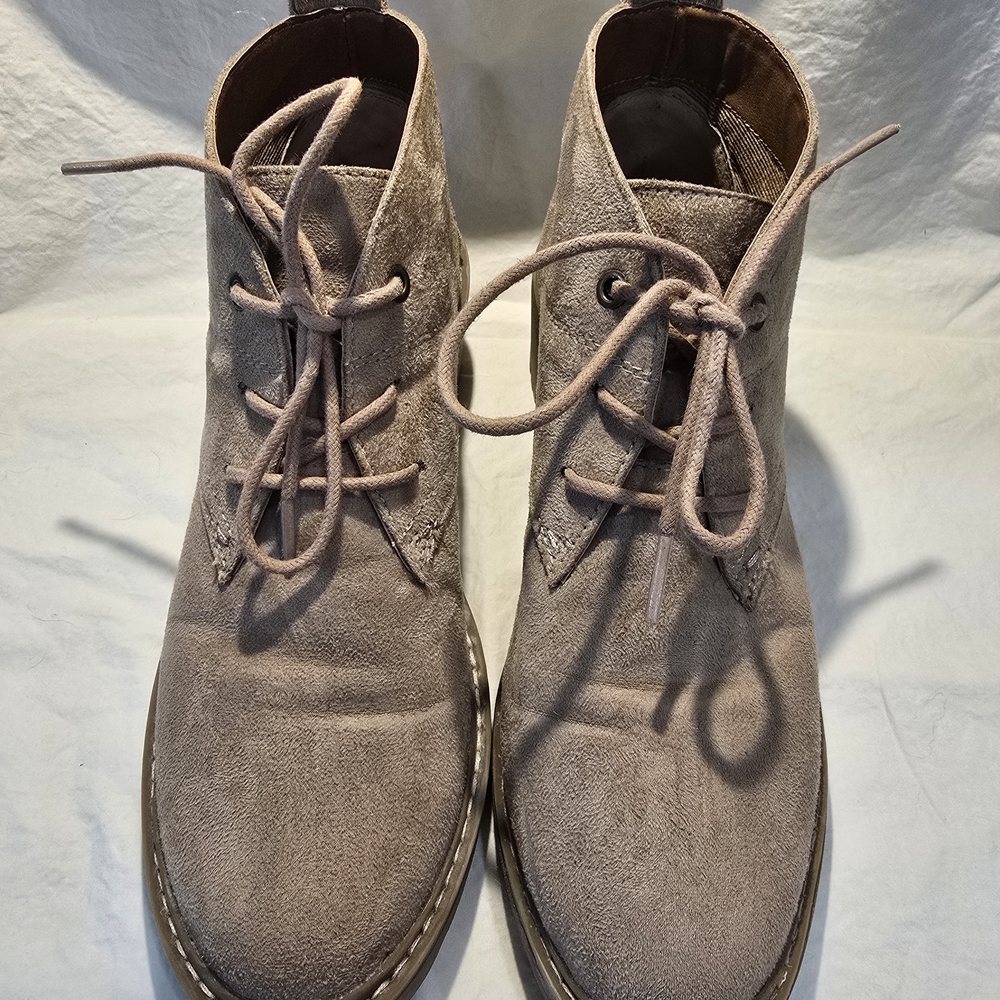 White Mountain Men's Taupe Suede Chukka Boots